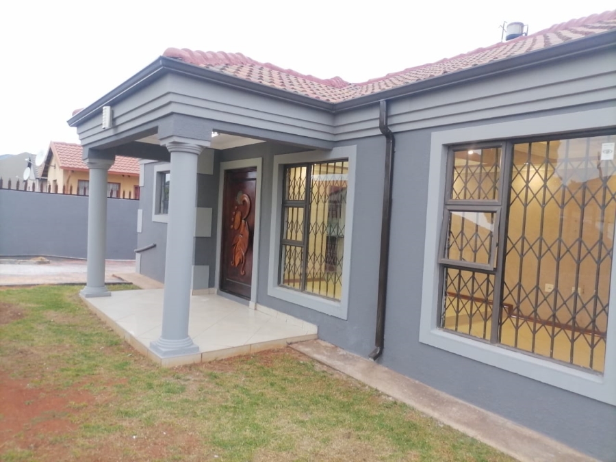 To Let 3 Bedroom Property for Rent in Dawn Park Gauteng