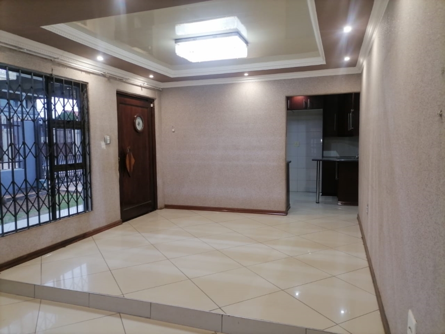 To Let 3 Bedroom Property for Rent in Dawn Park Gauteng