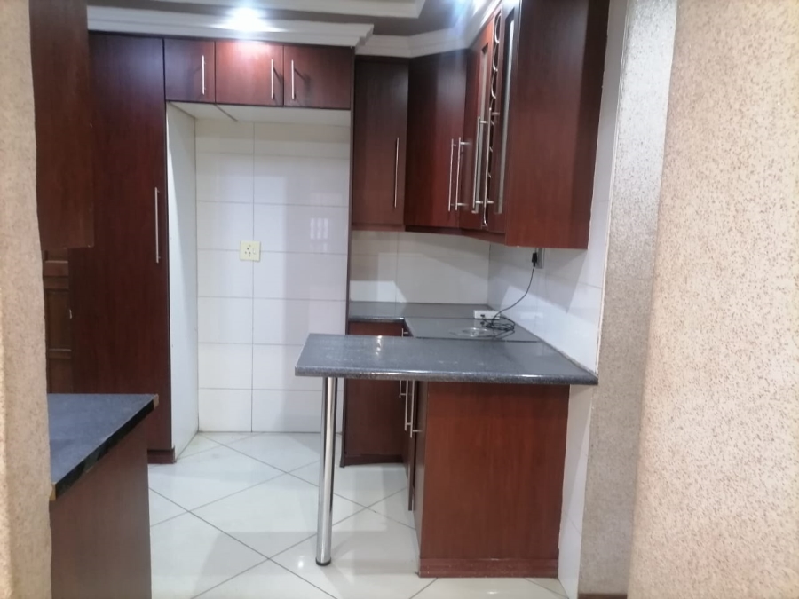 To Let 3 Bedroom Property for Rent in Dawn Park Gauteng