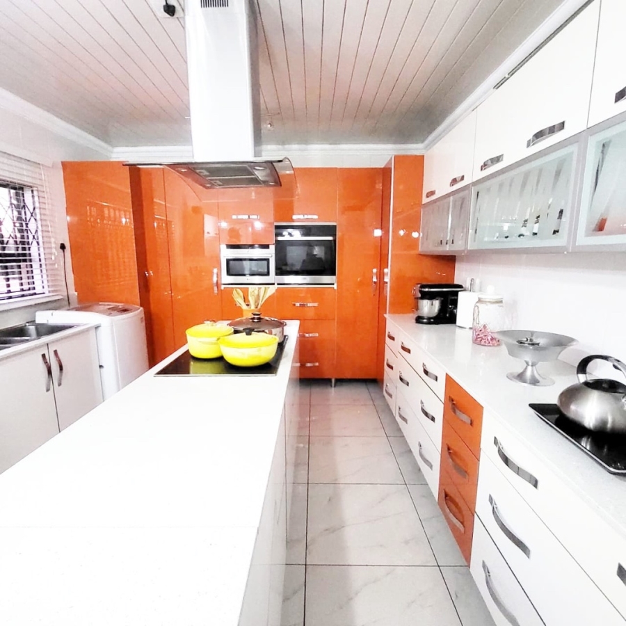 9 Bedroom Property for Sale in Naturena Gauteng