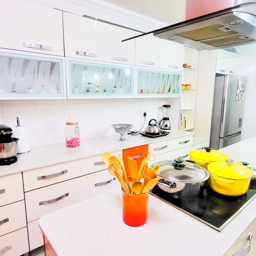 9 Bedroom Property for Sale in Naturena Gauteng