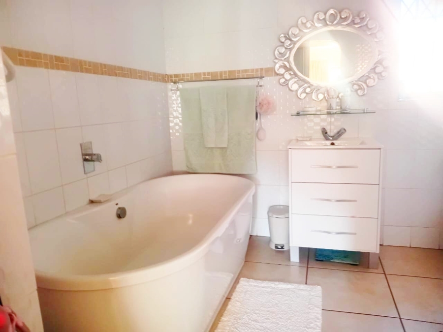 9 Bedroom Property for Sale in Naturena Gauteng