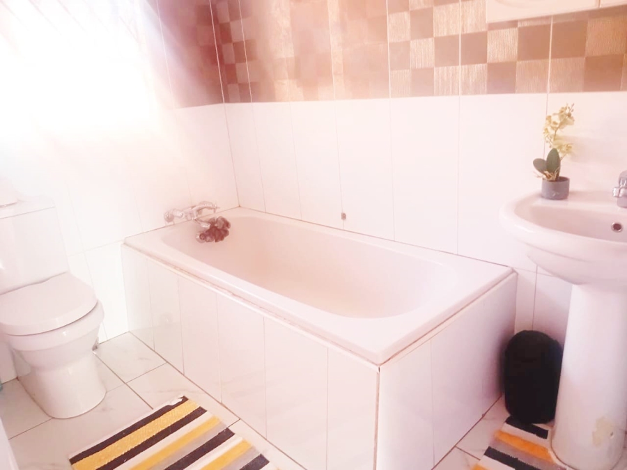 9 Bedroom Property for Sale in Naturena Gauteng