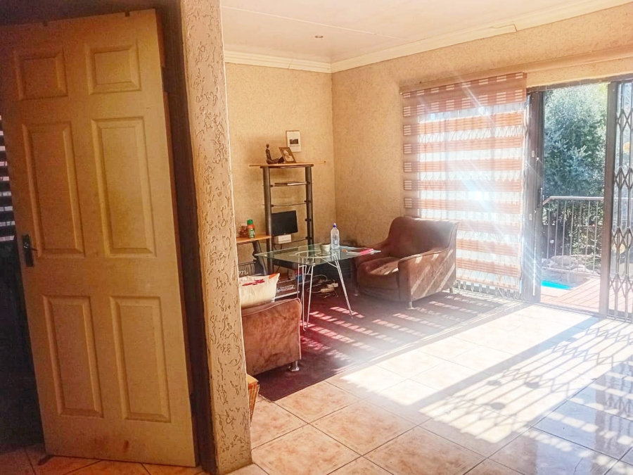 9 Bedroom Property for Sale in Naturena Gauteng