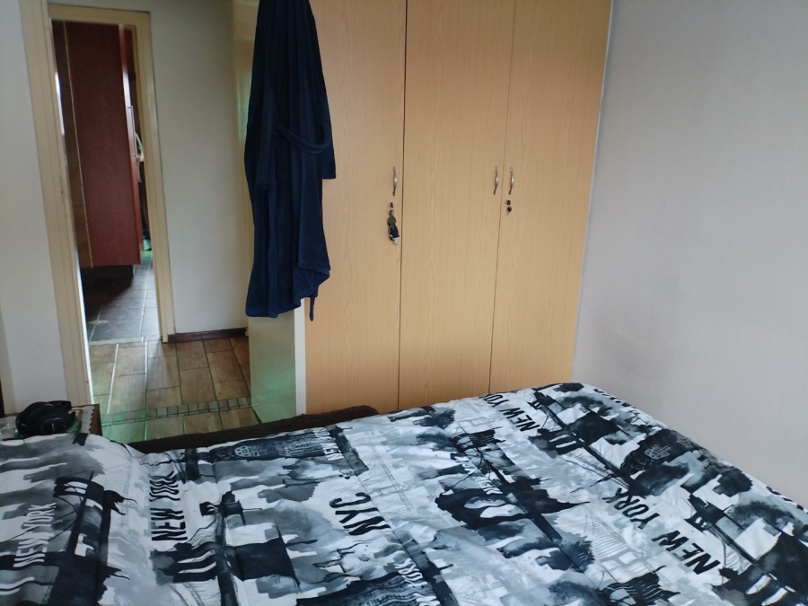 4 Bedroom Property for Sale in Lodeyko Gauteng