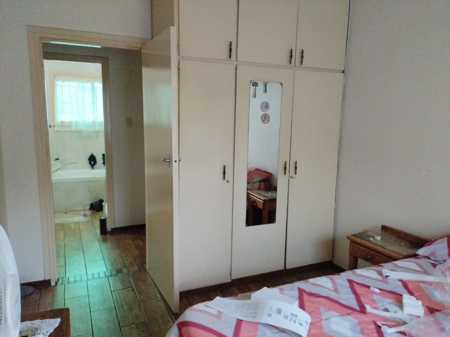 4 Bedroom Property for Sale in Lodeyko Gauteng