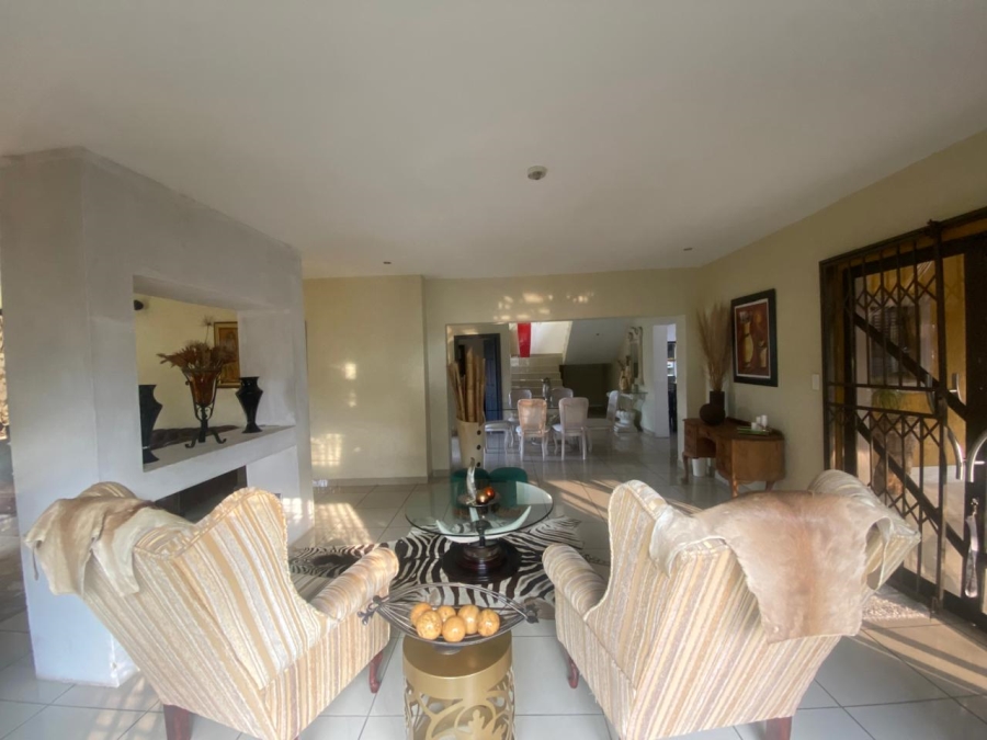 5 Bedroom Property for Sale in Proclamation Hill Gauteng