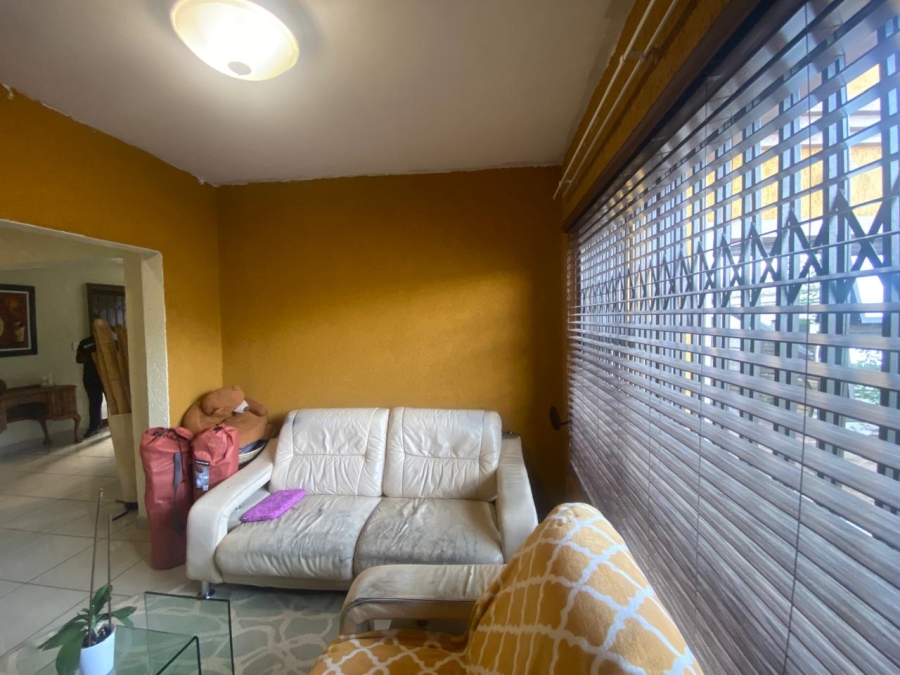 5 Bedroom Property for Sale in Proclamation Hill Gauteng