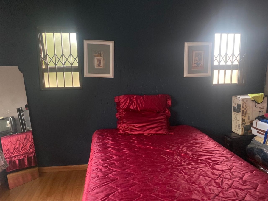 5 Bedroom Property for Sale in Proclamation Hill Gauteng