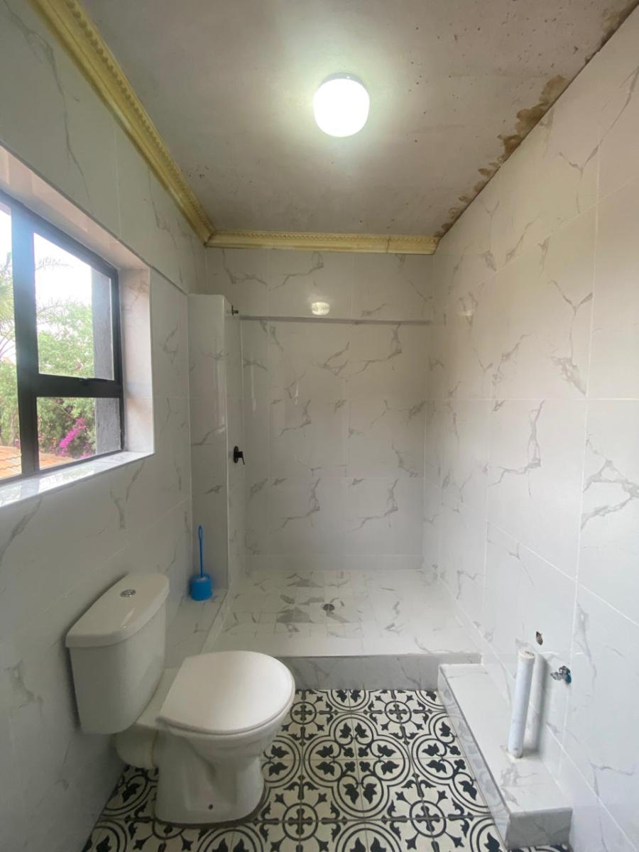 5 Bedroom Property for Sale in Proclamation Hill Gauteng