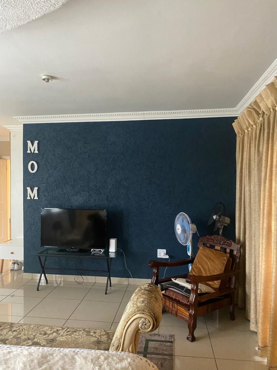 5 Bedroom Property for Sale in Proclamation Hill Gauteng