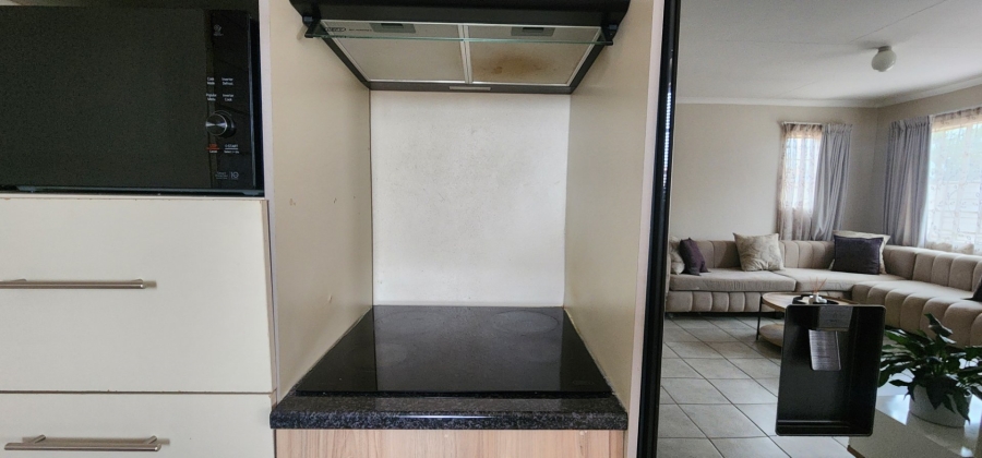 2 Bedroom Property for Sale in Sky City Gauteng
