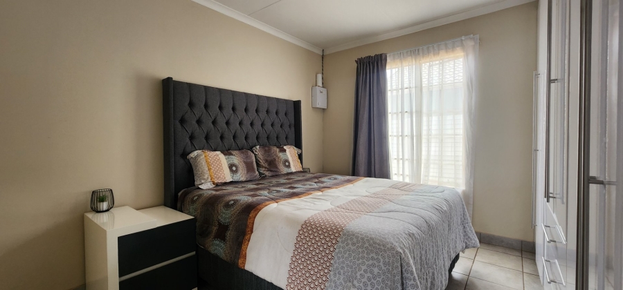 2 Bedroom Property for Sale in Sky City Gauteng
