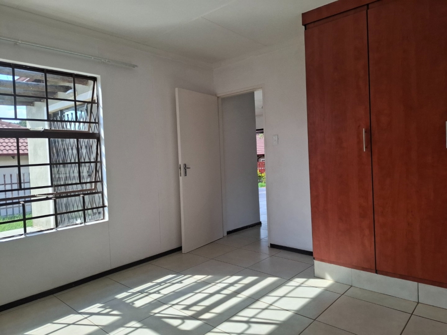 To Let 2 Bedroom Property for Rent in Heatherview Gauteng