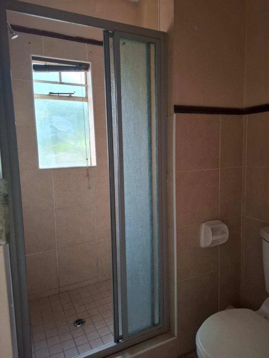1 Bedroom Property for Sale in Wonderpark Estate Gauteng