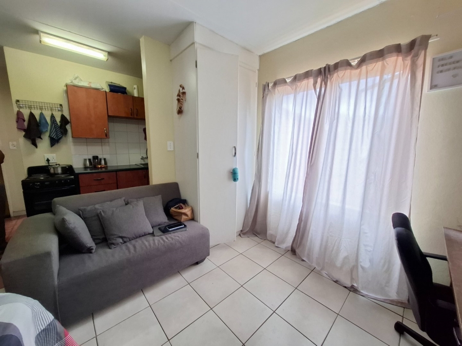 1 Bedroom Property for Sale in Riviera Gauteng