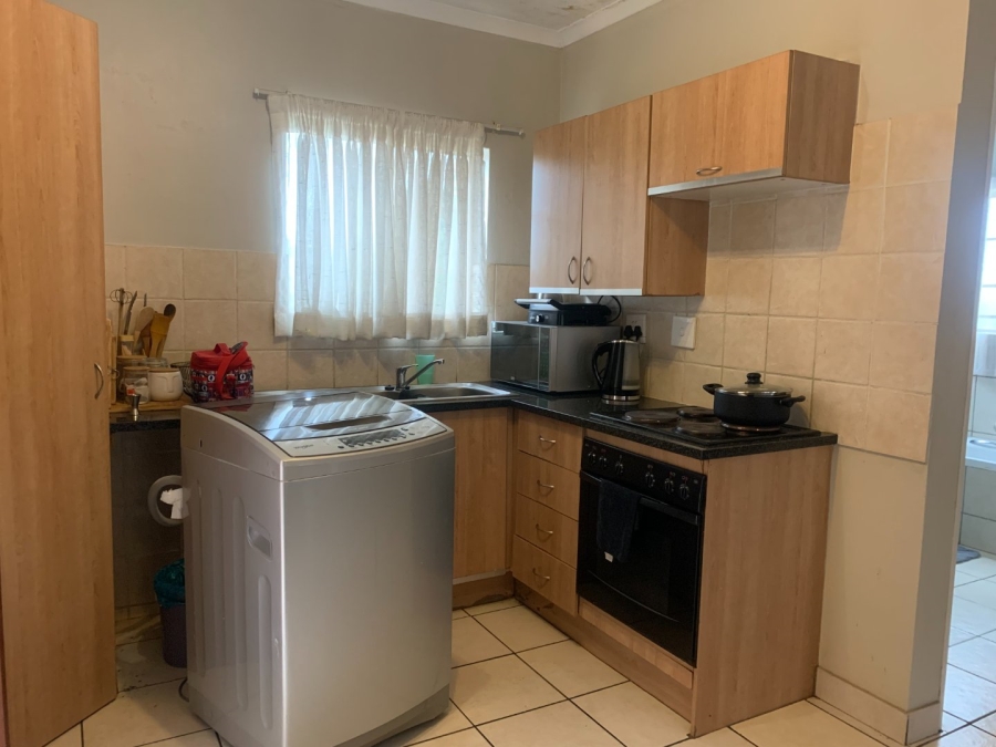 To Let 2 Bedroom Property for Rent in Kosmosdal Gauteng