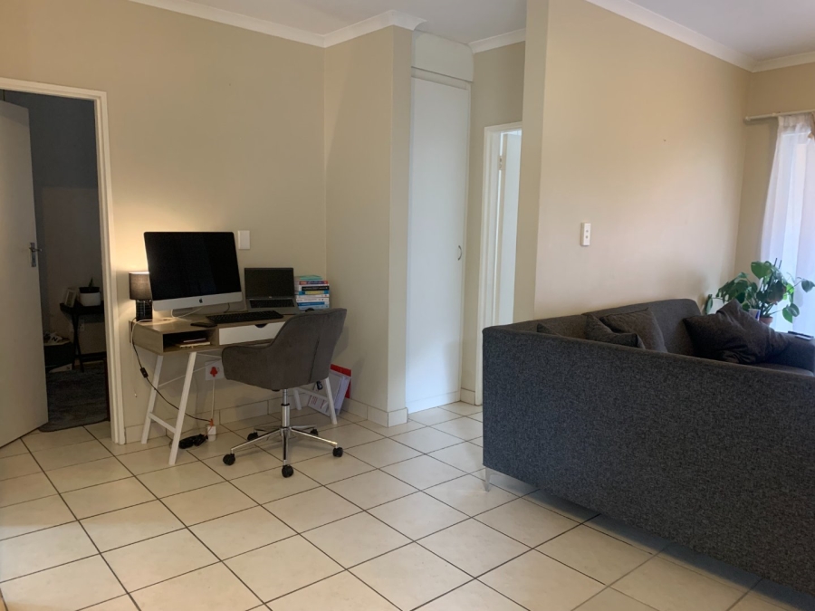 To Let 2 Bedroom Property for Rent in Kosmosdal Gauteng