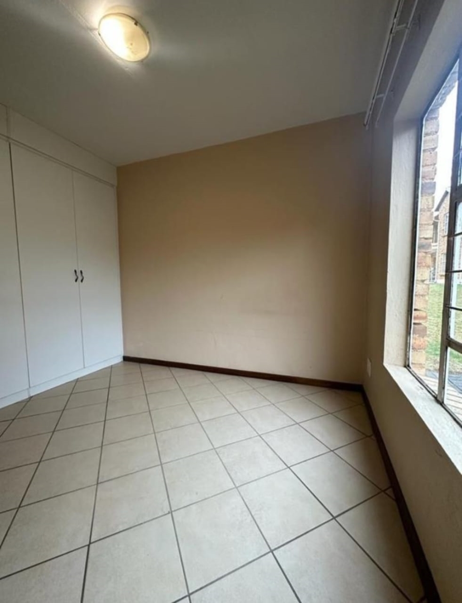 To Let 2 Bedroom Property for Rent in Honeydew Gauteng