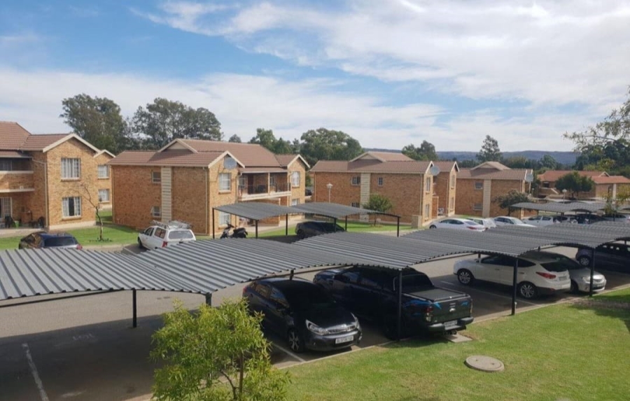 To Let 2 Bedroom Property for Rent in Honeydew Gauteng