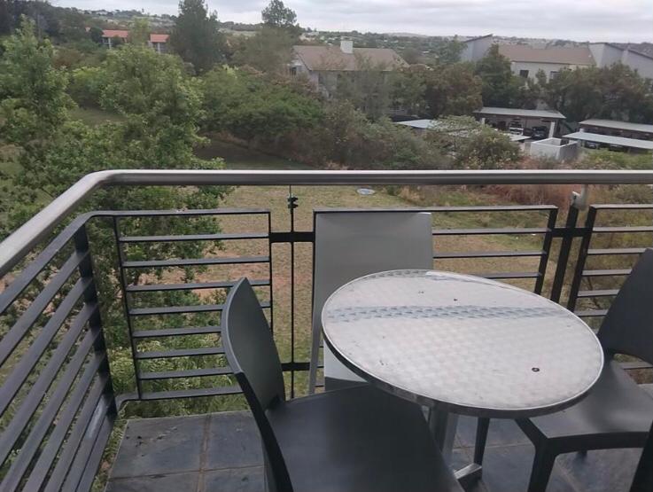 To Let 2 Bedroom Property for Rent in Jackal Creek Golf Estate Gauteng