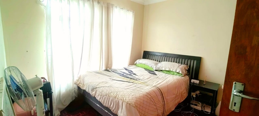  Bedroom Property for Sale in Discovery Gauteng