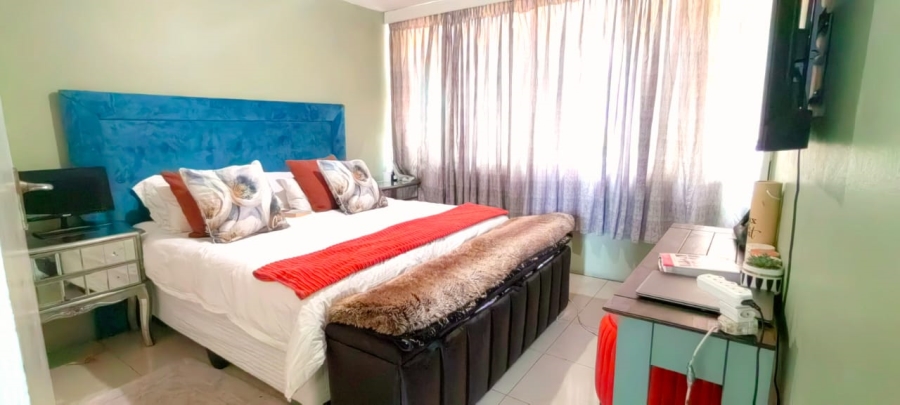 2 Bedroom Property for Sale in Gezina Gauteng