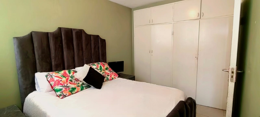 2 Bedroom Property for Sale in Gezina Gauteng