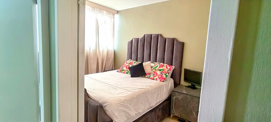 2 Bedroom Property for Sale in Gezina Gauteng