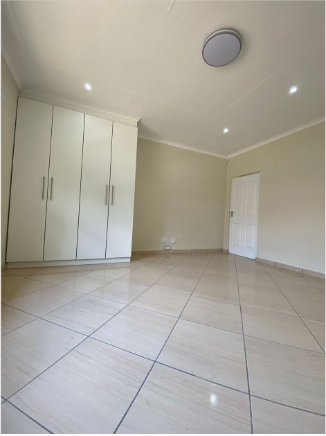 To Let 4 Bedroom Property for Rent in Highway Gardens Gauteng