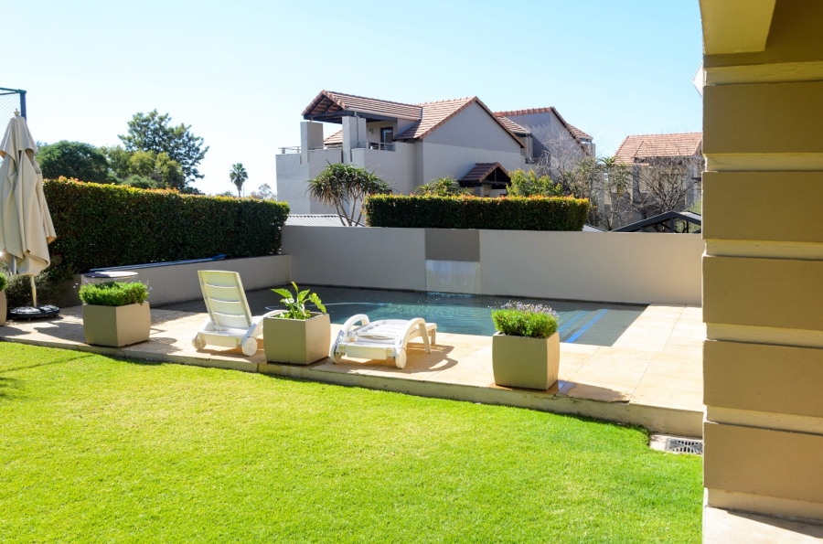 1 Bedroom Property for Sale in Witkoppen Gauteng