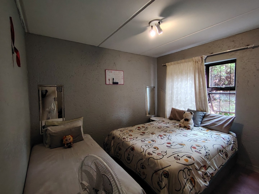 To Let 2 Bedroom Property for Rent in Ferndale Gauteng