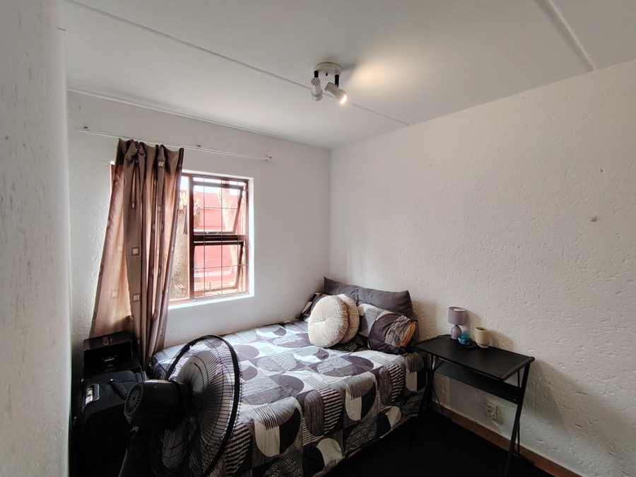 To Let 2 Bedroom Property for Rent in Ferndale Gauteng