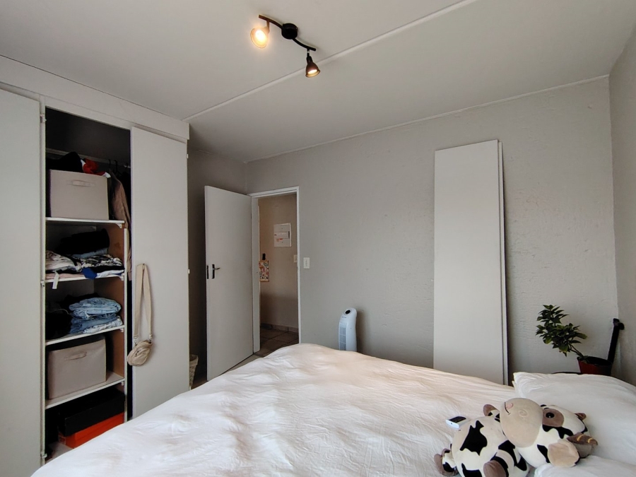 To Let 2 Bedroom Property for Rent in Ferndale Gauteng