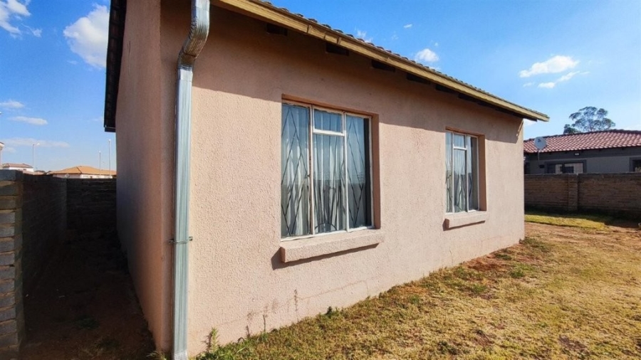 2 Bedroom Property for Sale in Vanderbijlpark CE 7 Gauteng