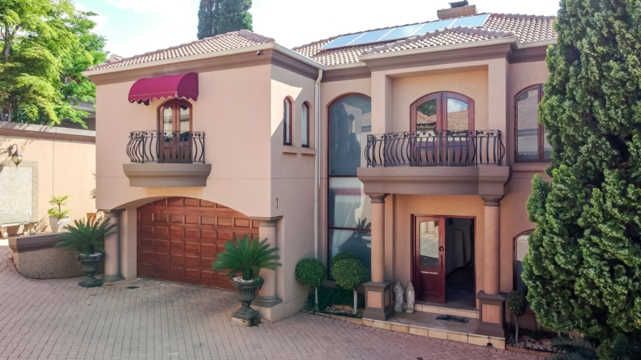 4 Bedroom Property for Sale in Bedfordview Gauteng