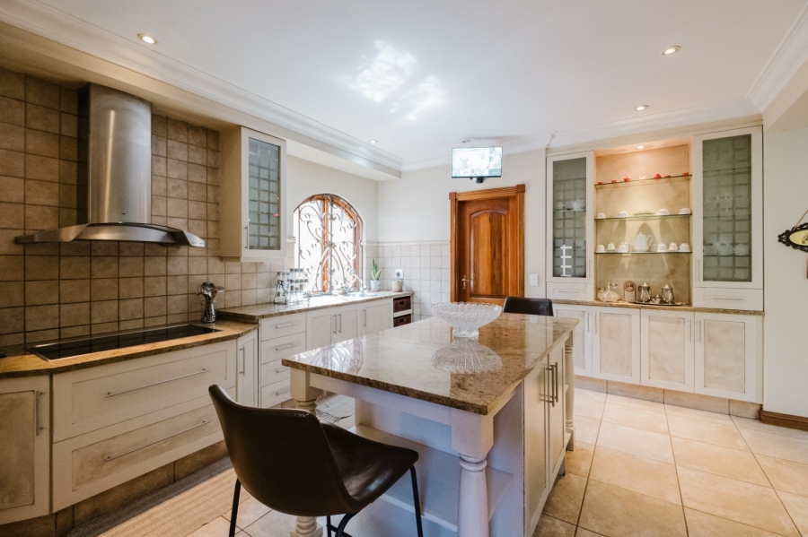 4 Bedroom Property for Sale in Bedfordview Gauteng