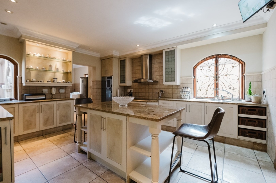 4 Bedroom Property for Sale in Bedfordview Gauteng