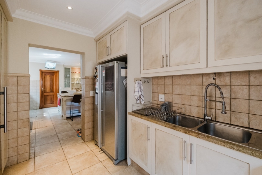 4 Bedroom Property for Sale in Bedfordview Gauteng