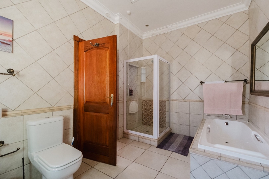 4 Bedroom Property for Sale in Bedfordview Gauteng