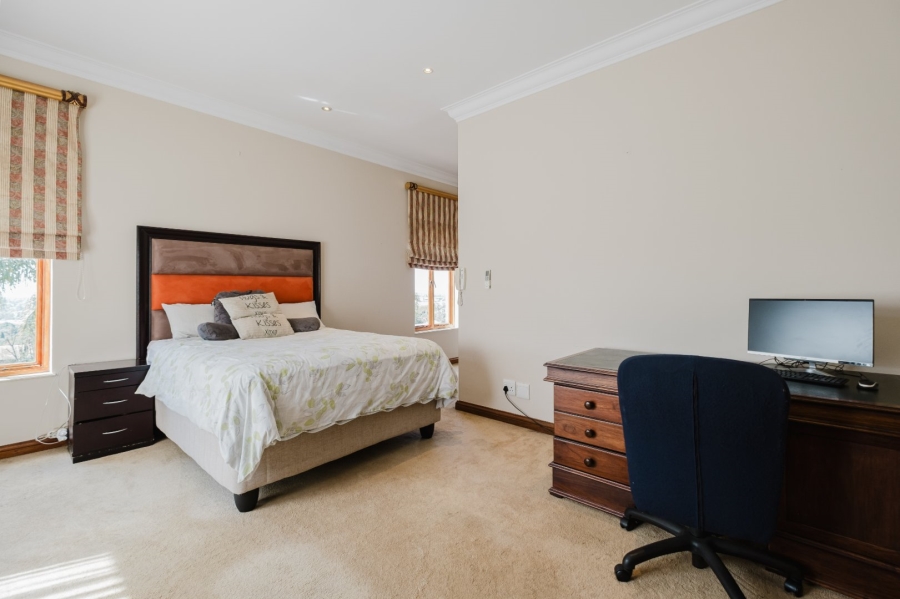 4 Bedroom Property for Sale in Bedfordview Gauteng