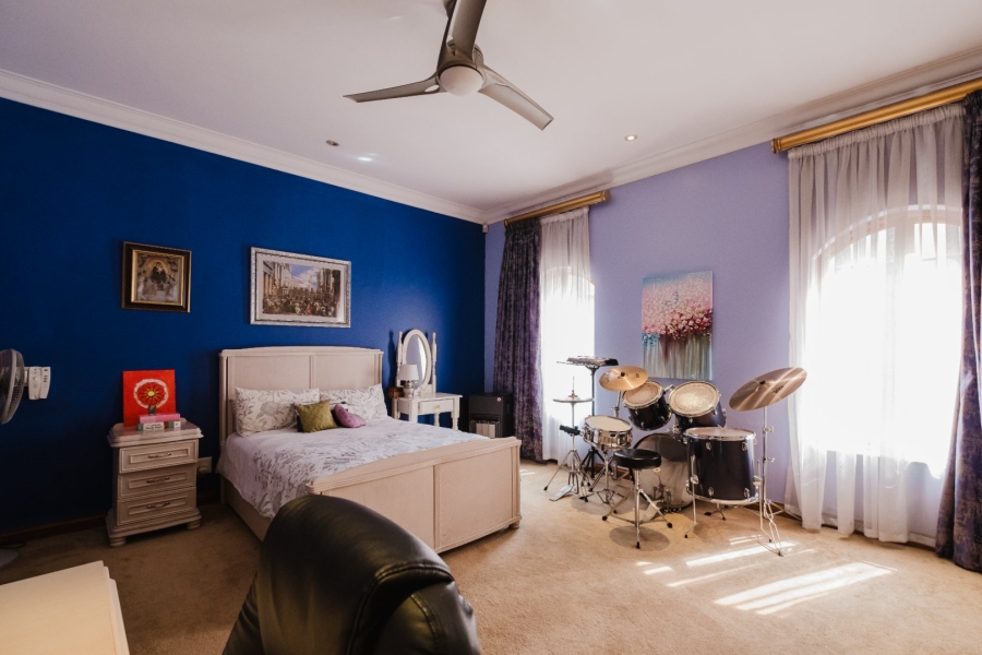 4 Bedroom Property for Sale in Bedfordview Gauteng