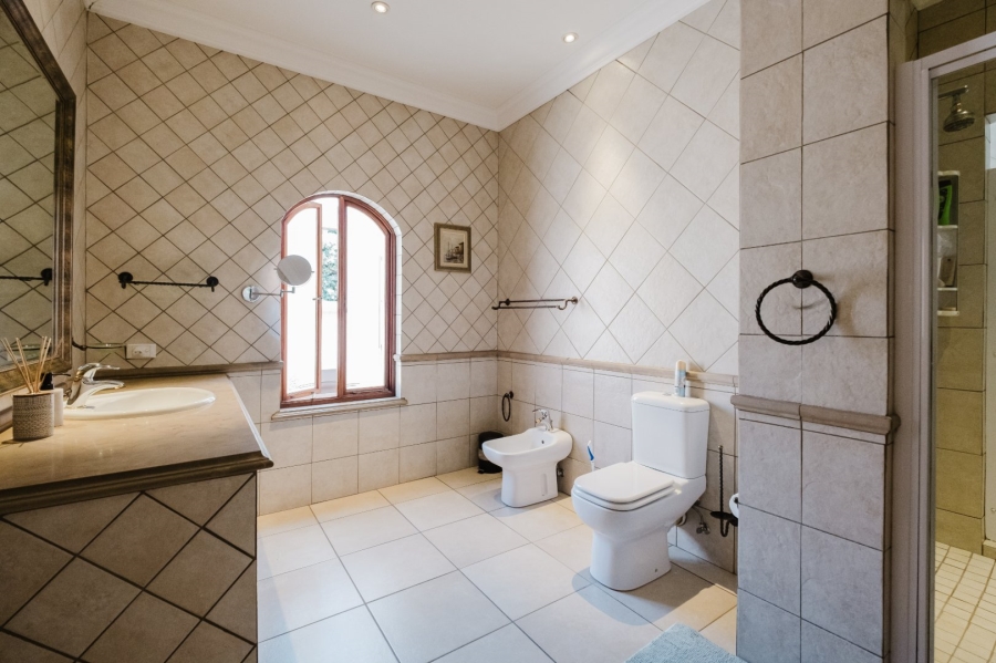 4 Bedroom Property for Sale in Bedfordview Gauteng