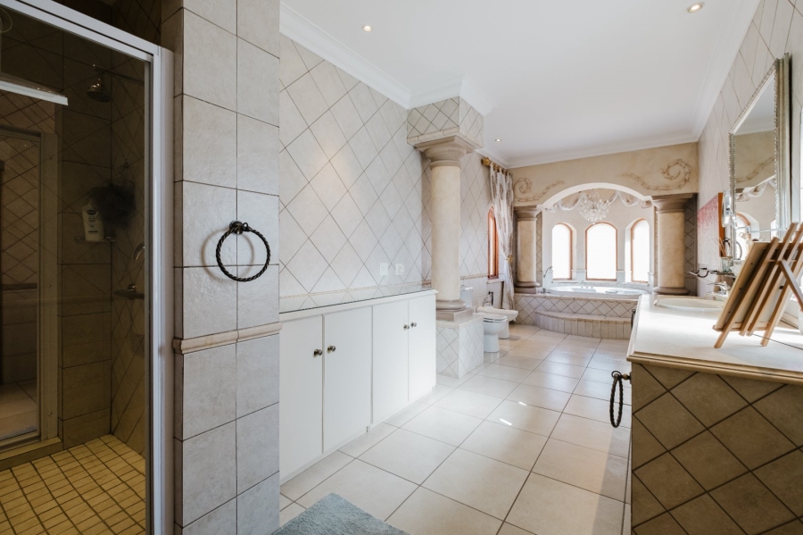 4 Bedroom Property for Sale in Bedfordview Gauteng