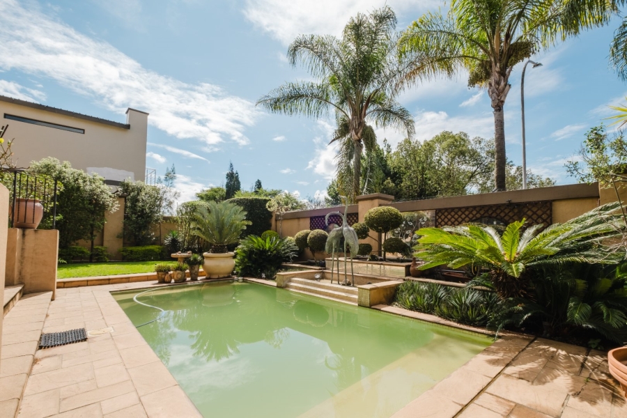 4 Bedroom Property for Sale in Bedfordview Gauteng
