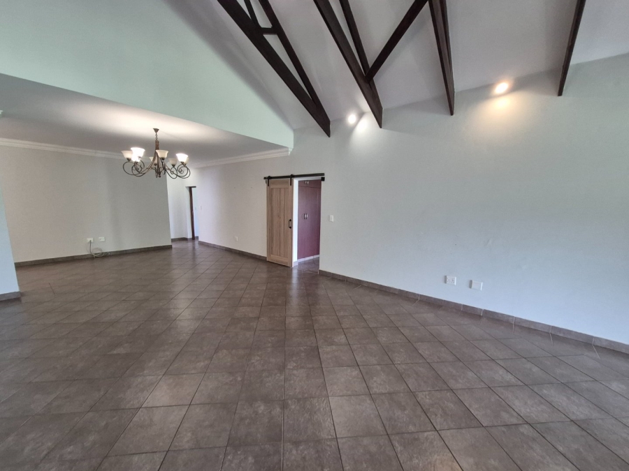 3 Bedroom Property for Sale in Waterlake Farm Lifestyle Estate Gauteng