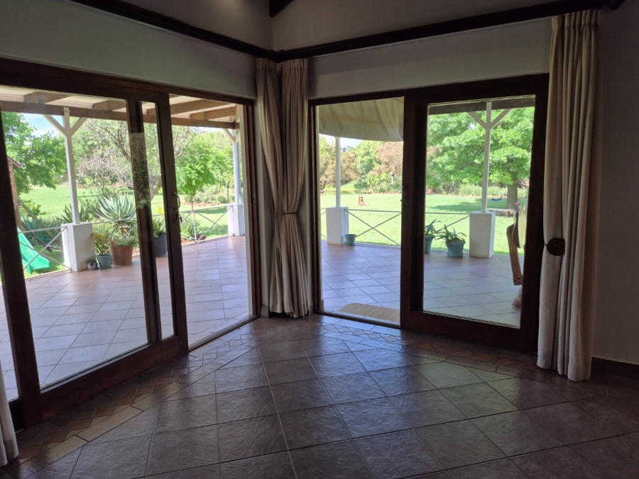 3 Bedroom Property for Sale in Waterlake Farm Lifestyle Estate Gauteng