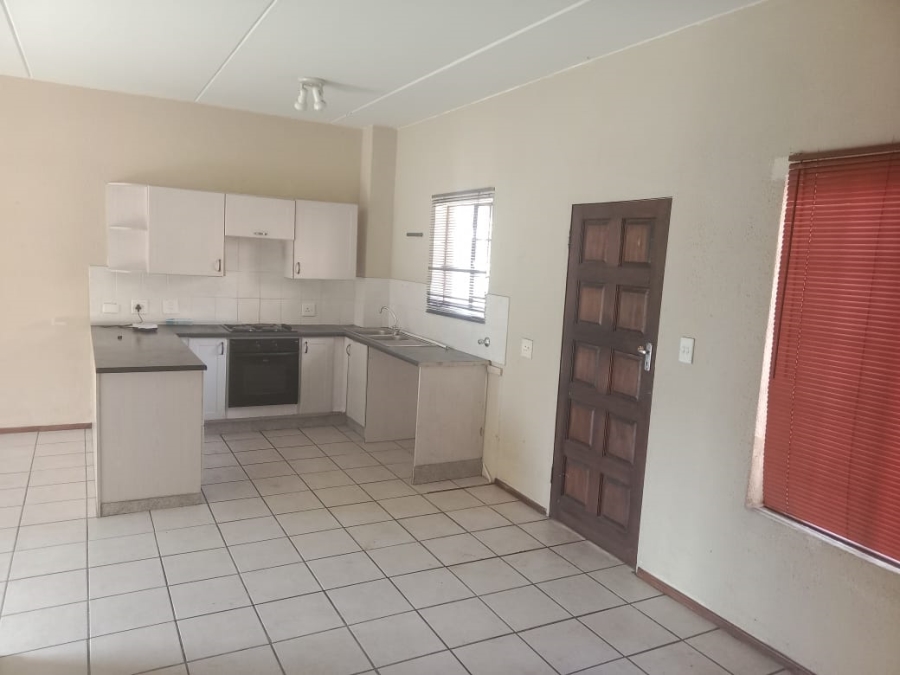To Let 2 Bedroom Property for Rent in Carlswald Gauteng
