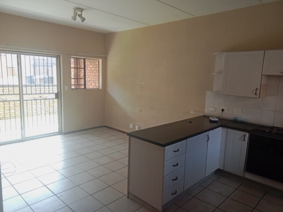 To Let 2 Bedroom Property for Rent in Carlswald Gauteng