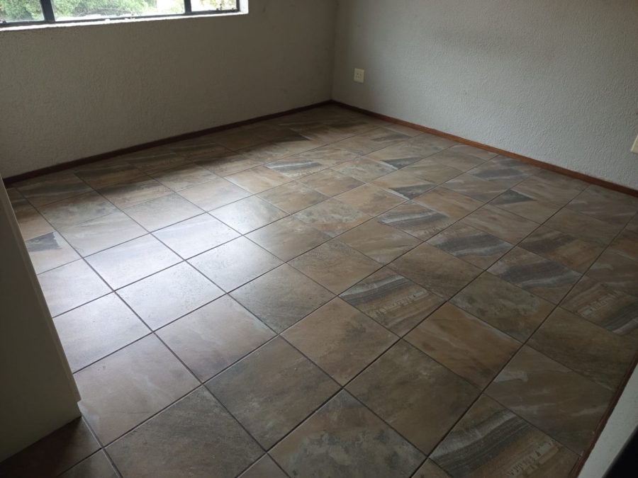 To Let 2 Bedroom Property for Rent in Halfway Gardens Gauteng